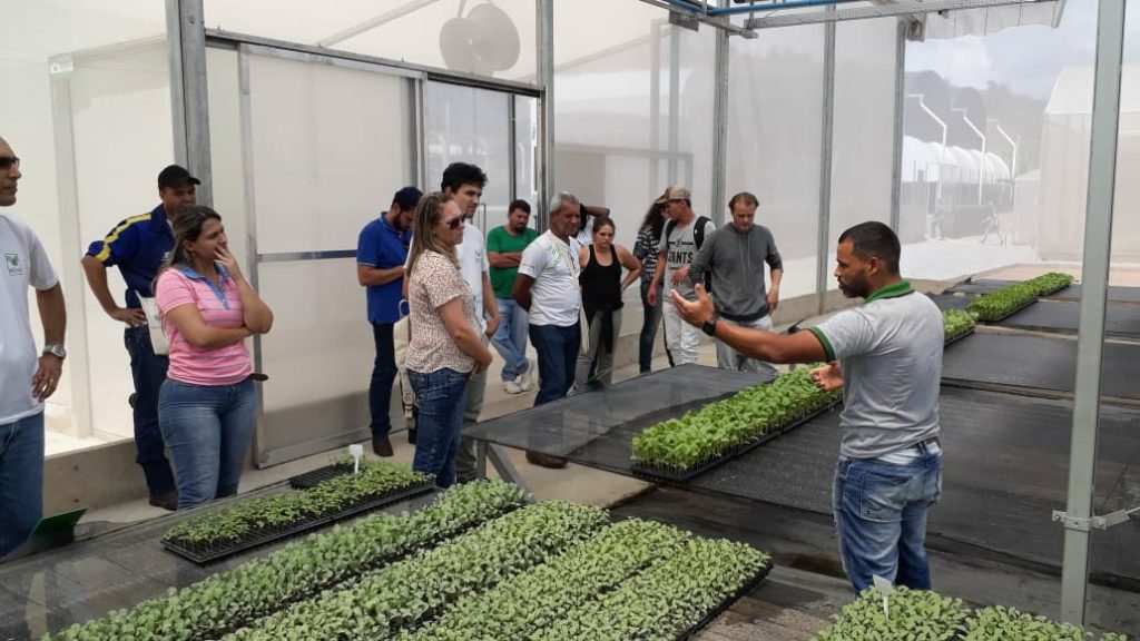 Tecnologia e Inovação na produção de mudas foi tema da aula prática do Curso Técnico em Agronegócio em Campos dos Goytacazes