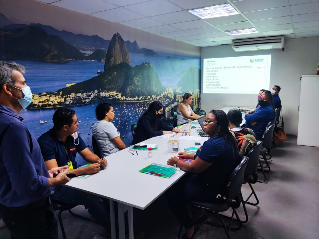 SENAR Rio realiza evento do Programa Cidadania Rural para rede varejista de supermercados em São Gonçalo