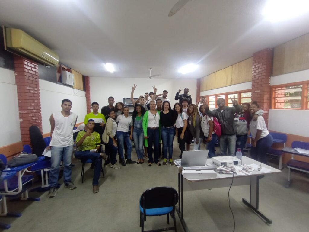 SENAR Rio participa da semana científica do Colégio Agrícola Antônio Sarlo